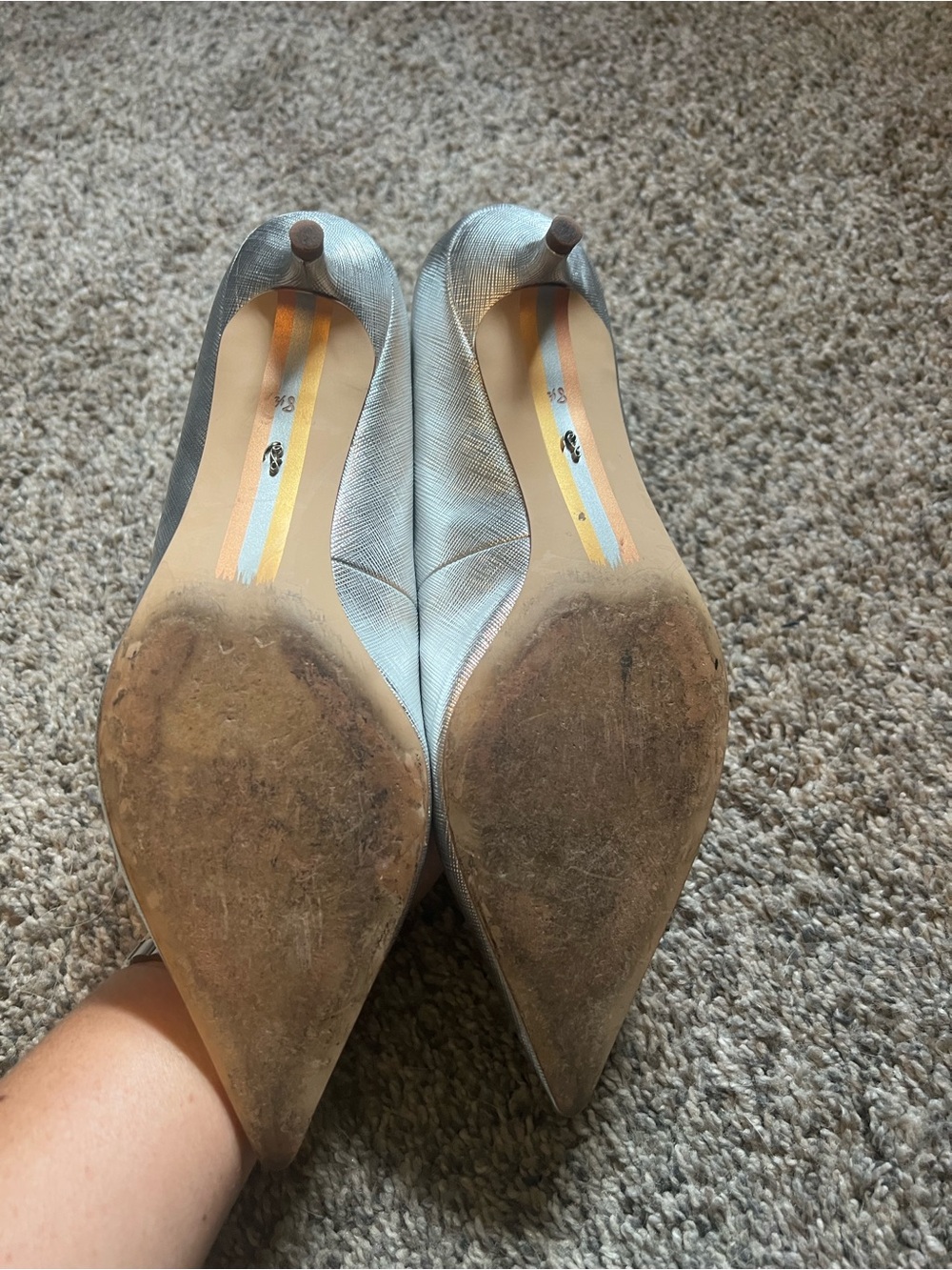 Sam Edelman Franci Pointed Kitten Heel Pumps in Metallic Silver - Picture 4 of 7